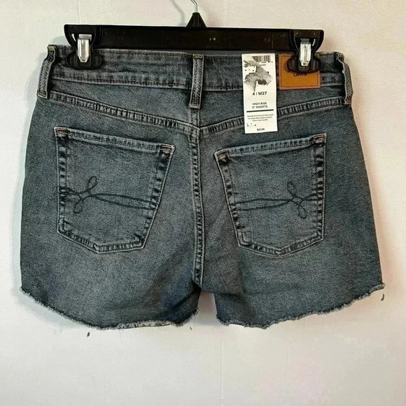 Women’s size 4.‎ Denizen Levi’s shorts. NWT - Picture 4 of 9